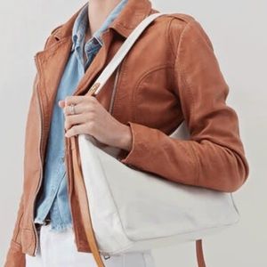 HOBO Delilah Latte Leather Crossbody Shoulder Bag
